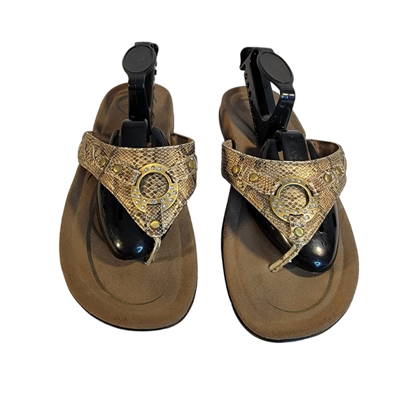 Abeo Sunrise Off White Faux Snake Skin Print Flip Flops Women's Size 10 - Picture 2 of 12